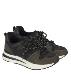 Baretraps Sneakers-Cabriole Sneaker Army