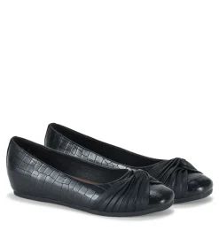 Baretraps Flats & Loafers-Chainey Casual Flat BlackCroco