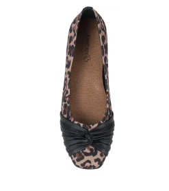 Baretraps Flats & Loafers-Chainey Casual Flat BrownMulti