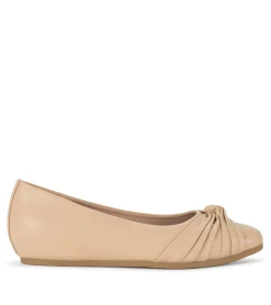 Baretraps Flats & Loafers-Chainey Casual Flat Natural