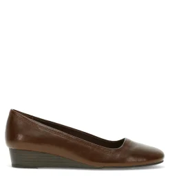 Baretraps Dress Shoes|Flats & Loafers-Covette Wedge Slip On Bloodstone