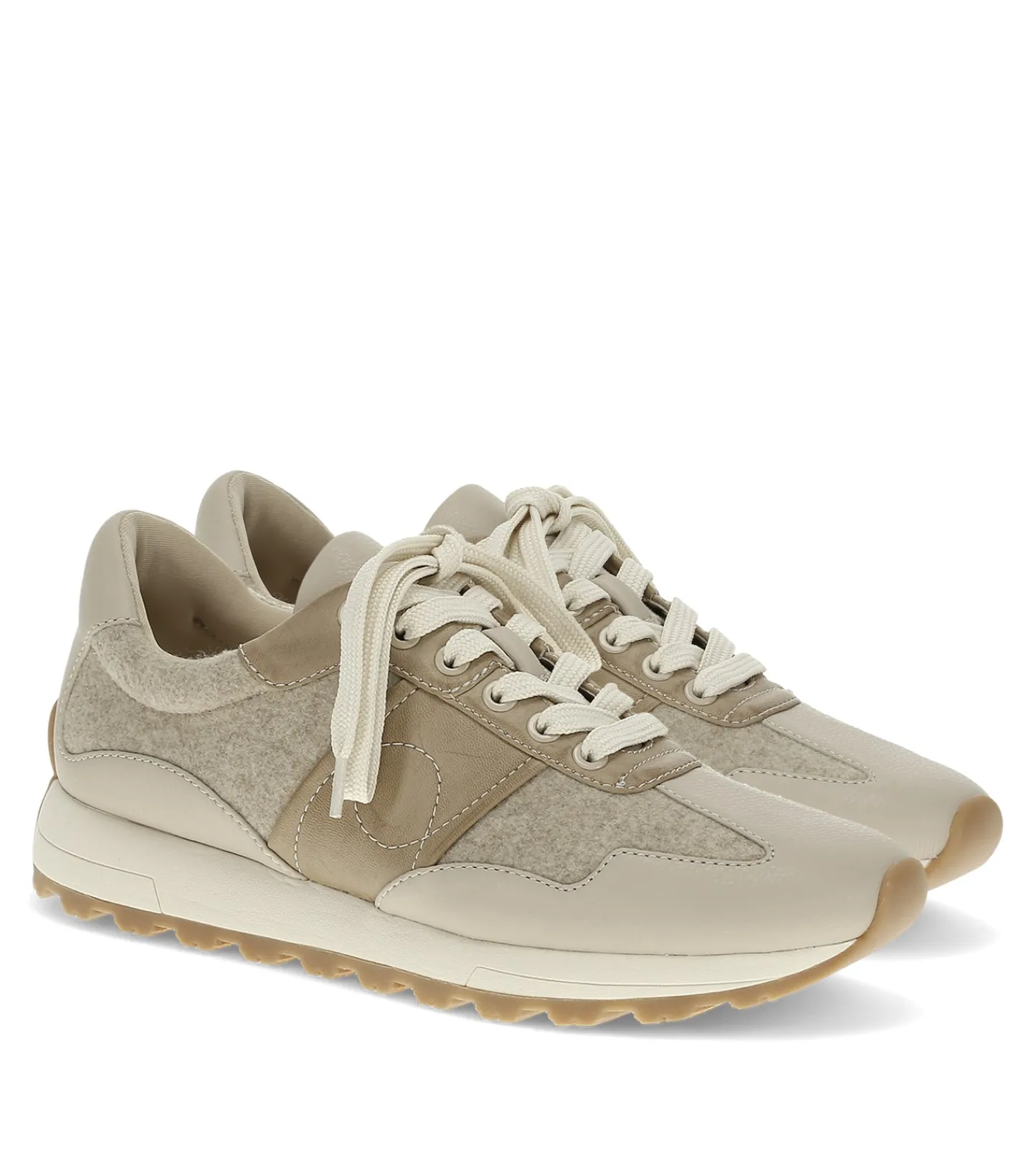 Baretraps Flats & Loafers|Sneakers-Gwenda Lace Up Sneaker Buff